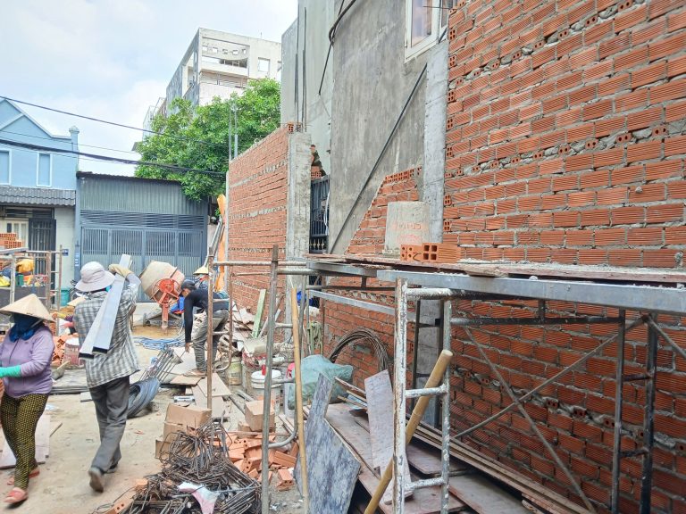 TT HOUSE – Nhà Phố Hiện Đại Trung Mỹ Tây | Mr. Công Thống